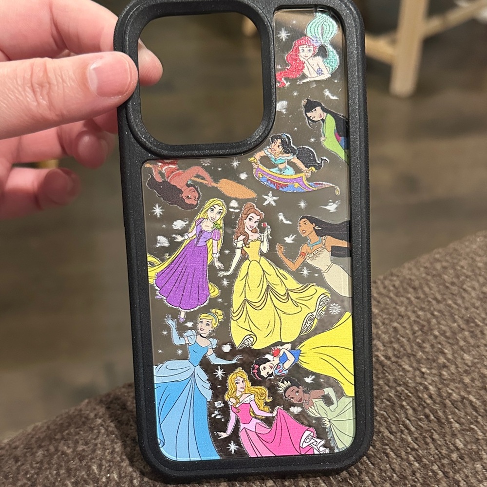 EUC Dtech Disney princess iPhone 14 Pro case